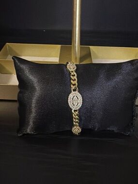 Planet Gold Gold and Clear Crystal Link Bracelet